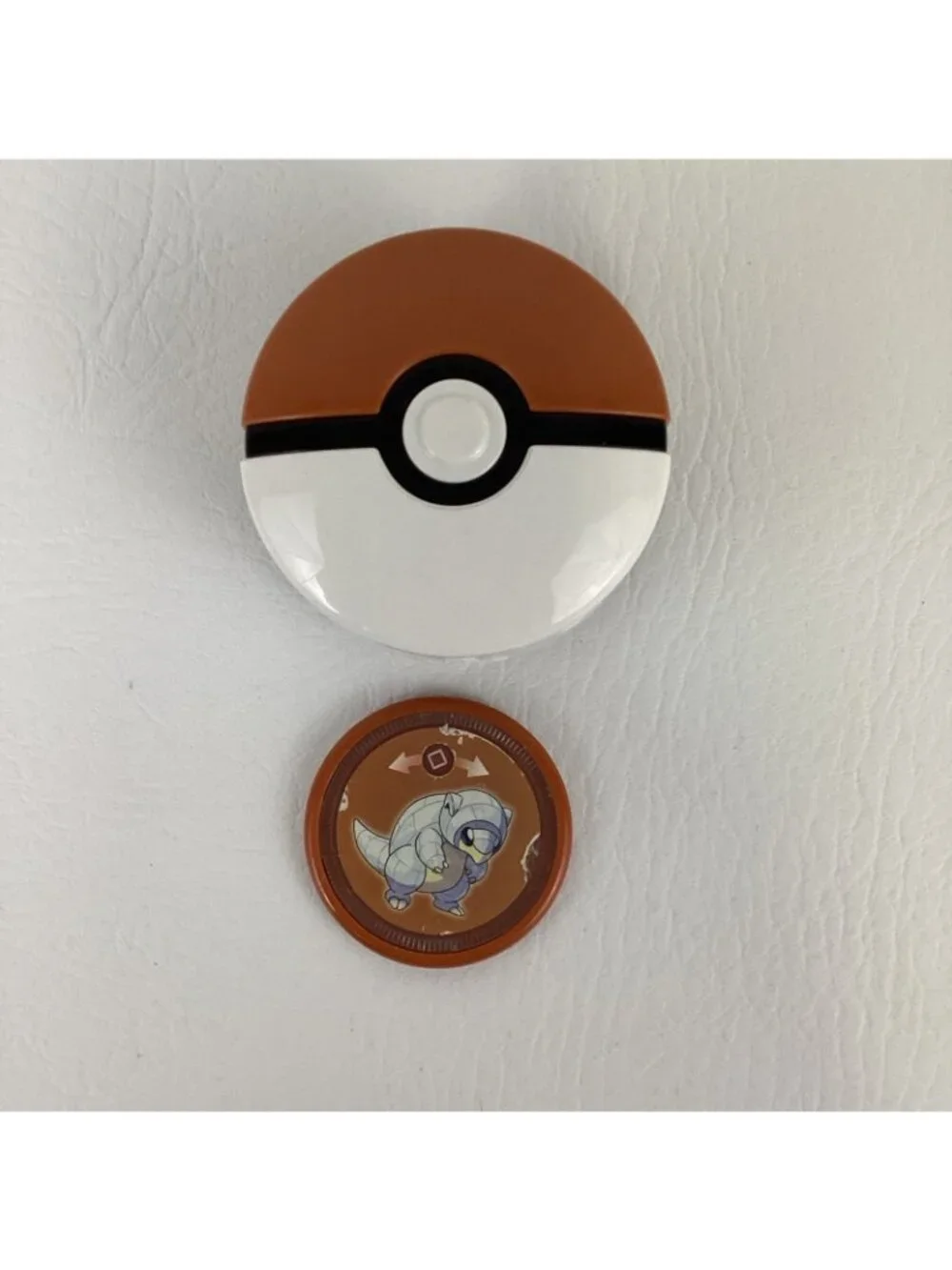 Nintendo McDonald's Pokemon Battle Game Launchers Toys 2019 Pokeball Sun Moon